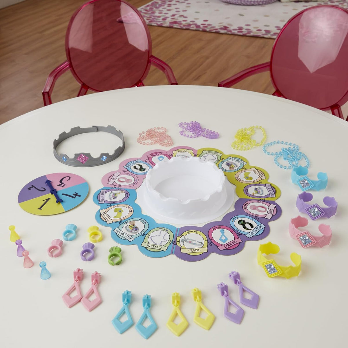 Hasbro Games Pretty Pretty Princess The Classic Jewelry Dress-Up Game