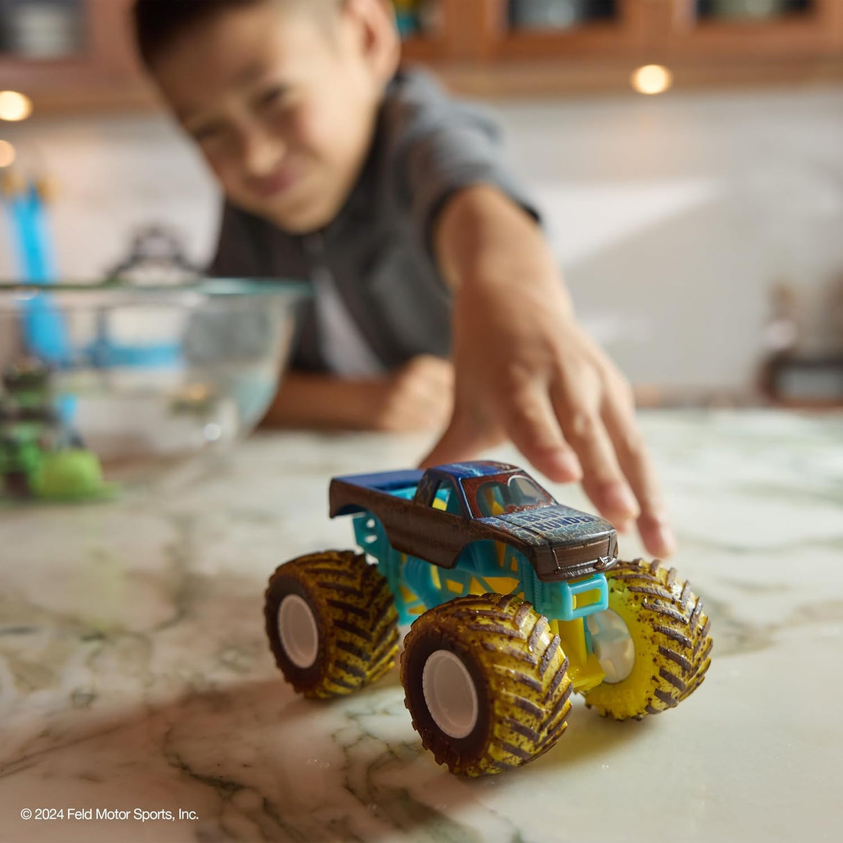 Monster Jam Mud Blasters Color Changing Monster Truck - Assorted