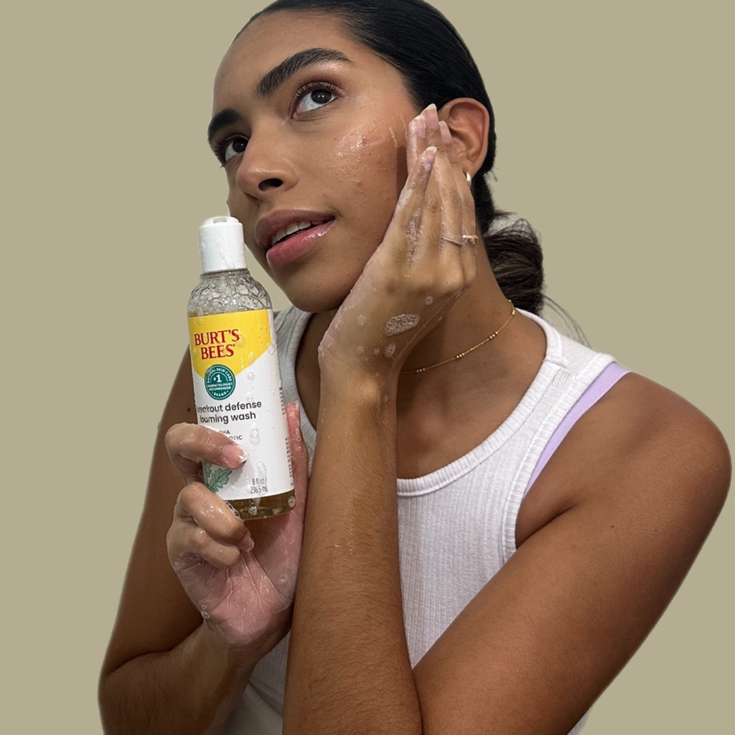 Burt's Bees Clear & Balanced Breakout Defense Foaming Wash-792850657823-LR-351245-2-LR eShop