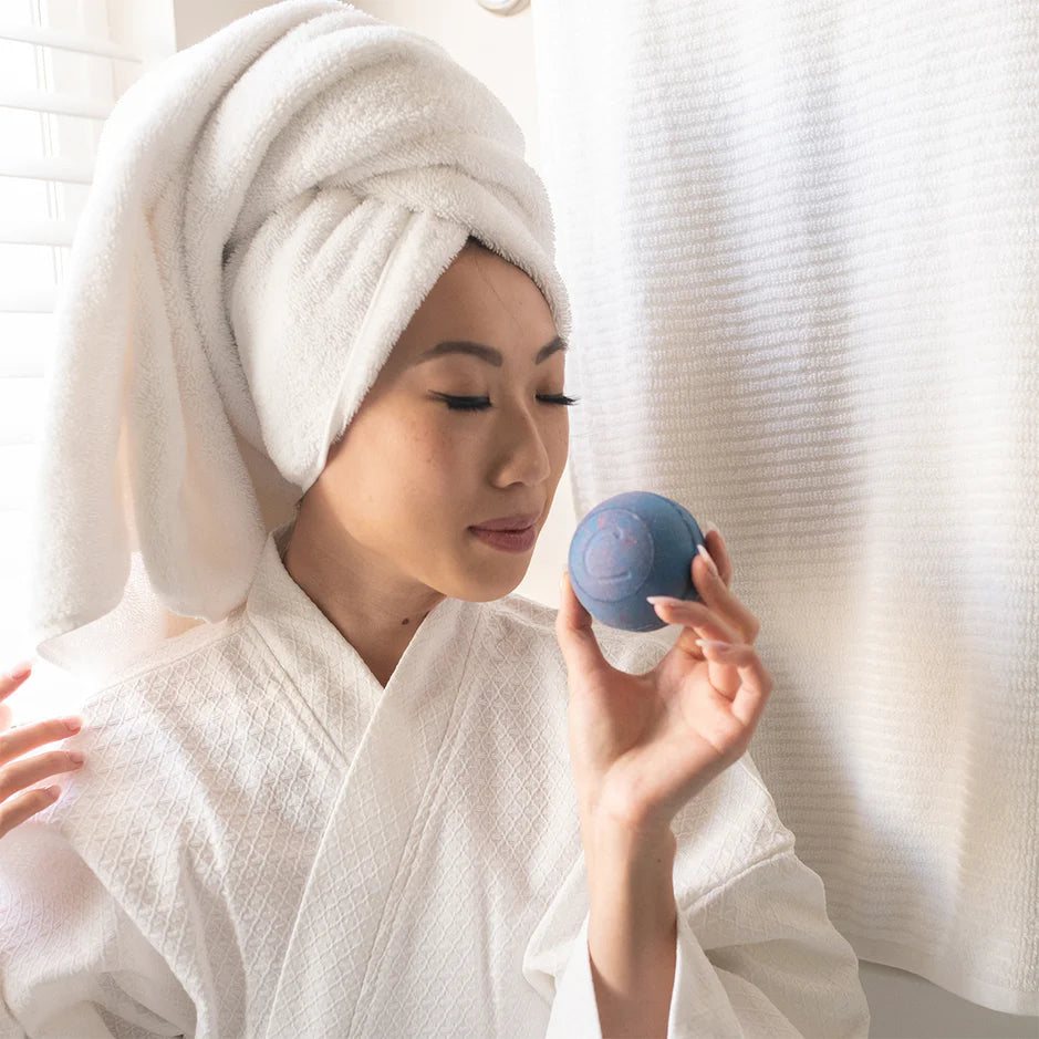 Cosset Moody Blues Therapy Bath Bomb-812084031586-LR-348722-4-LR eShop