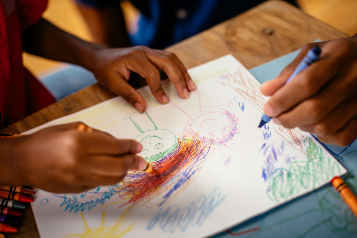 Crayola Classic Crayons, 96 count-071662000967-LR-08174-7-LR eShop