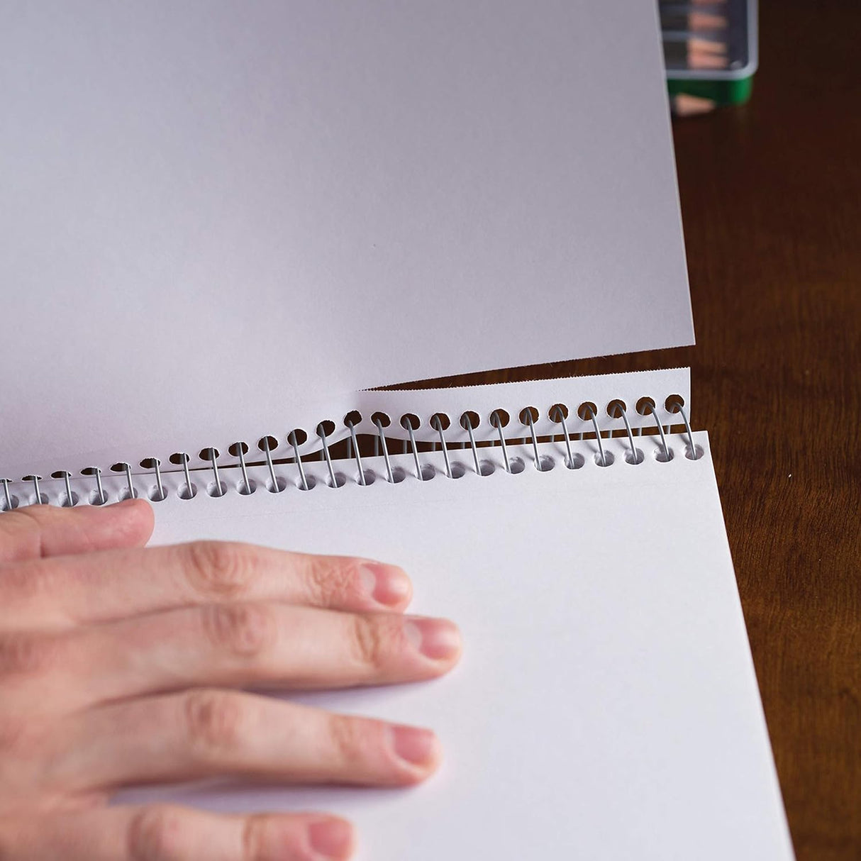 DERWENT Academy Heavyweight Sketchbook, 11" x 8.5"-043100549628-LR-330649-5-LR eShop