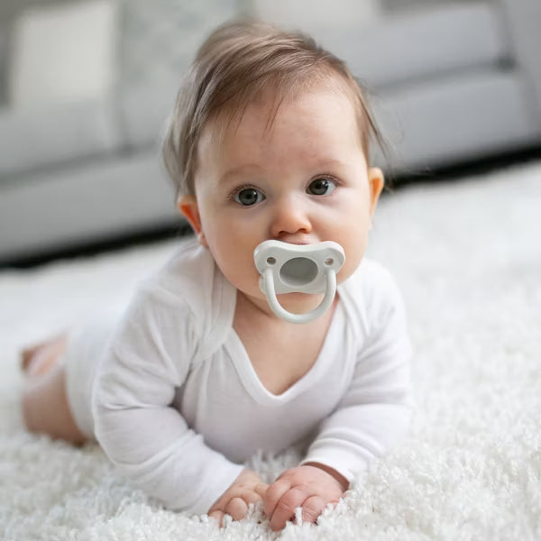 Dr Brown's HappyPaci One-Piece 100% Silicone Pacifier - 0-6 Months, 3 count-072239325520-LR-346600-11-LR eShop