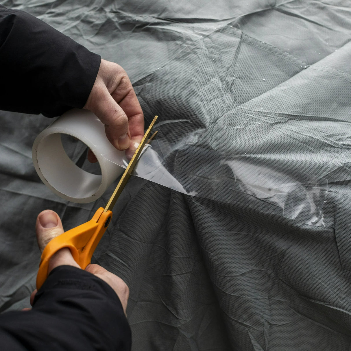 DUCK Max Strength Extreme Weather Duct Tape - Clear, 1.88" x 20 yds-075353136560-LR-352679-8-LR eShop