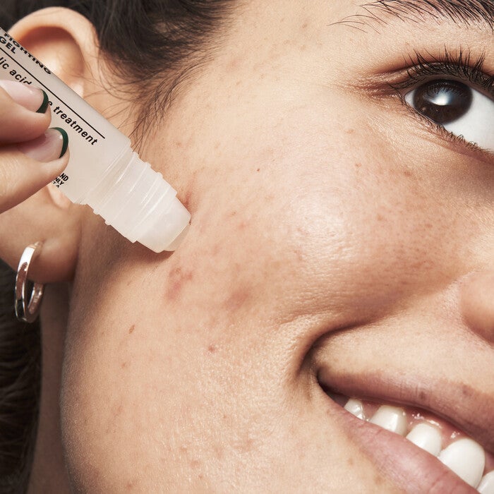 e.l.f. Blemish Breakthrough Acne Fighting Spot Gel-609332572508-LR-347928-10-LR eShop