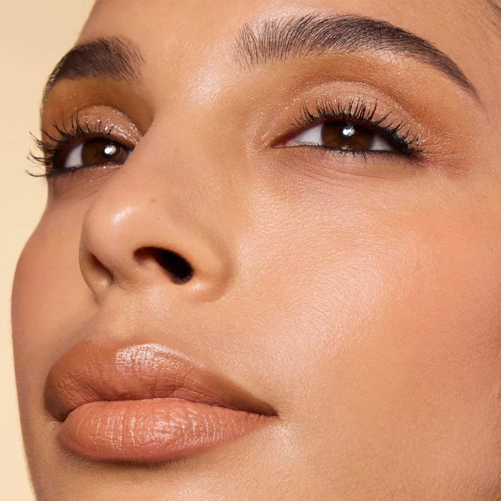 e.l.f. Fine as Fleck Glitter Eyeshadow - White Hot, 0.07 oz-609332848900-LR-361081-7-LR eShop