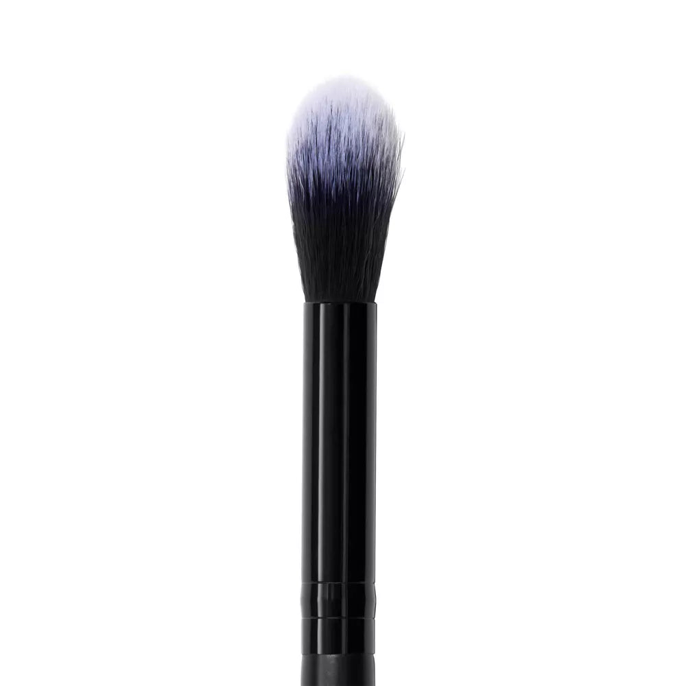 e.l.f. High Points Highlighter Brush-609332819320-LR-360233-3-LR eShop