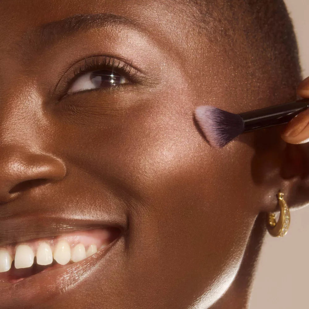 e.l.f. High Points Highlighter Brush-609332819320-LR-360233-7-LR eShop