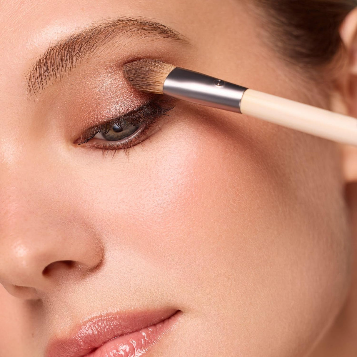 EcoTools All-Over Eye Brush-079625457377-LR-360992-4-LR eShop