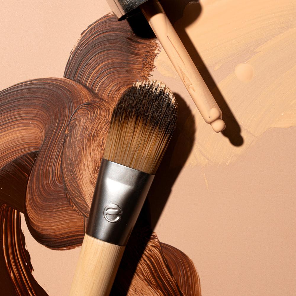 EcoTools Classic Foundation Makeup Brush-079625012026-LR-186872-3-LR eShop