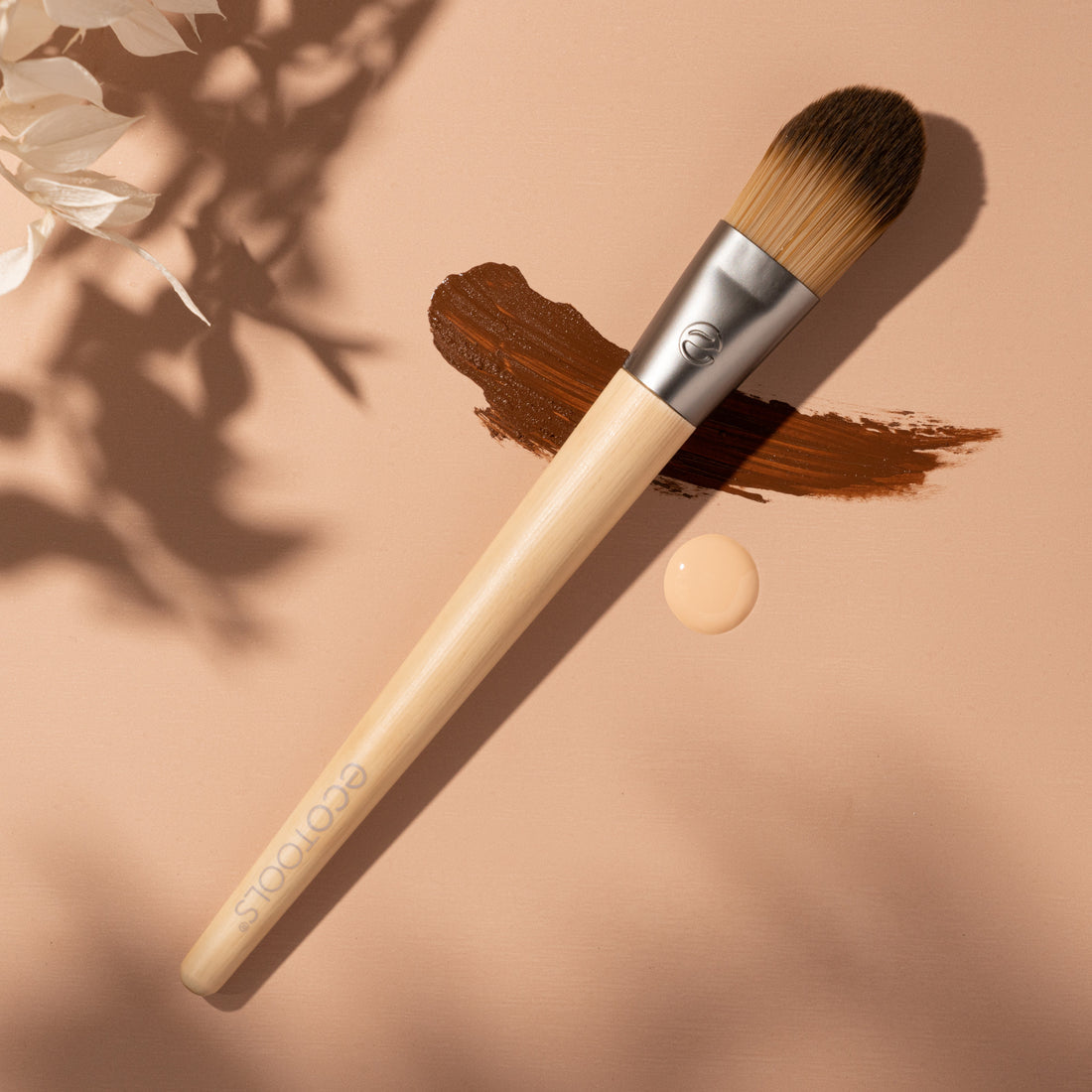 EcoTools Classic Foundation Makeup Brush-079625012026-LR-186872-4-LR eShop