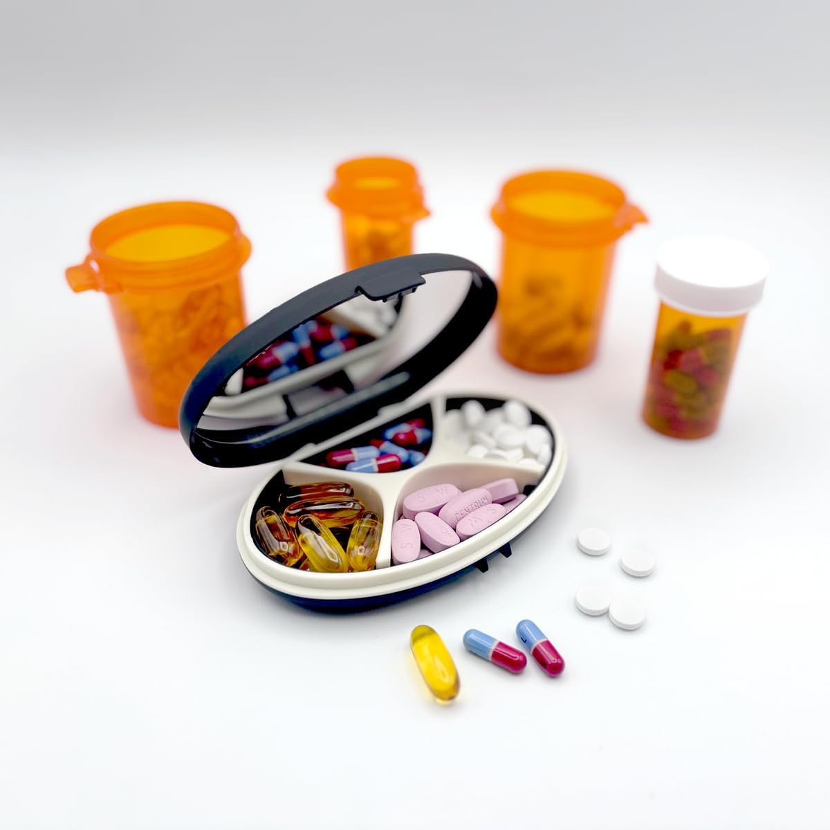 EQUADOSE Compact Oval Pill Case w/Mirror-850066680261-LR-363562-10-LR eShop