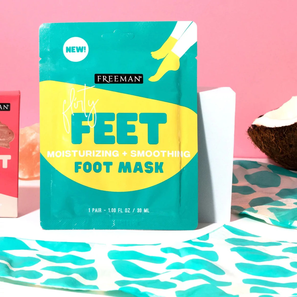 FREEMAN Flirty Feet Moisturizing and Smoothing Foot Mask, 1 count-079625427776-LR-345758-4-LR eShop