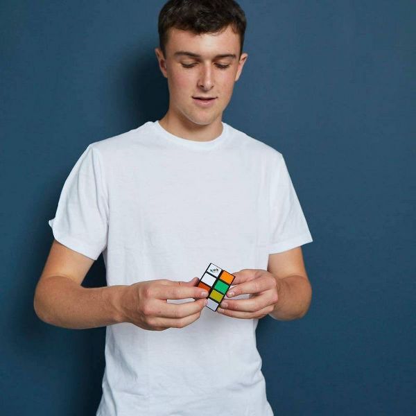 Hasbro Games Rubik's Mini Cube, 2x2-778988419519-LR-345111-5-LR eShop