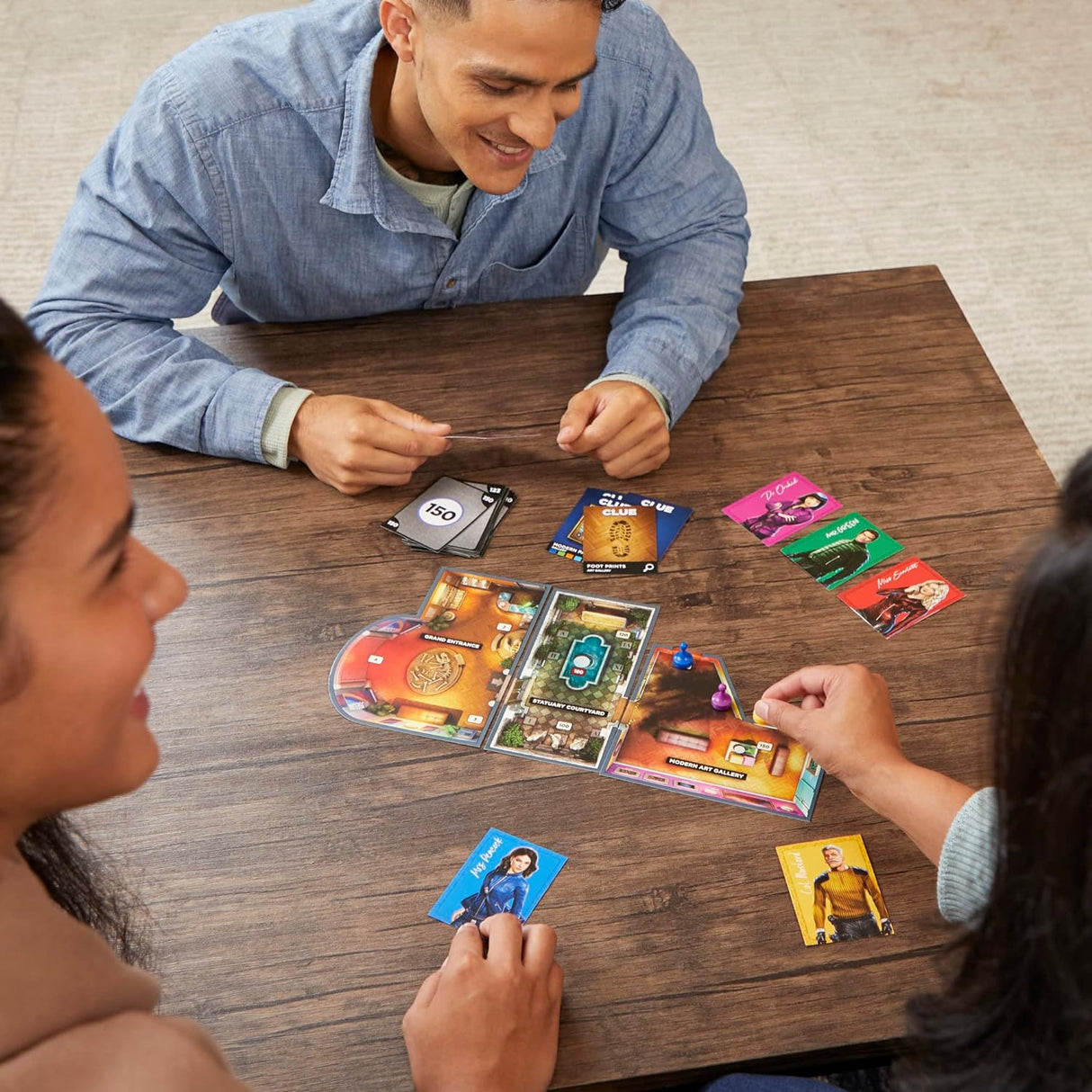 Hasbro Gaming Clue Escape & Solve Mystery Board Game - Robbery at The Museum-195166236506-LR-354024-7-LR eShop