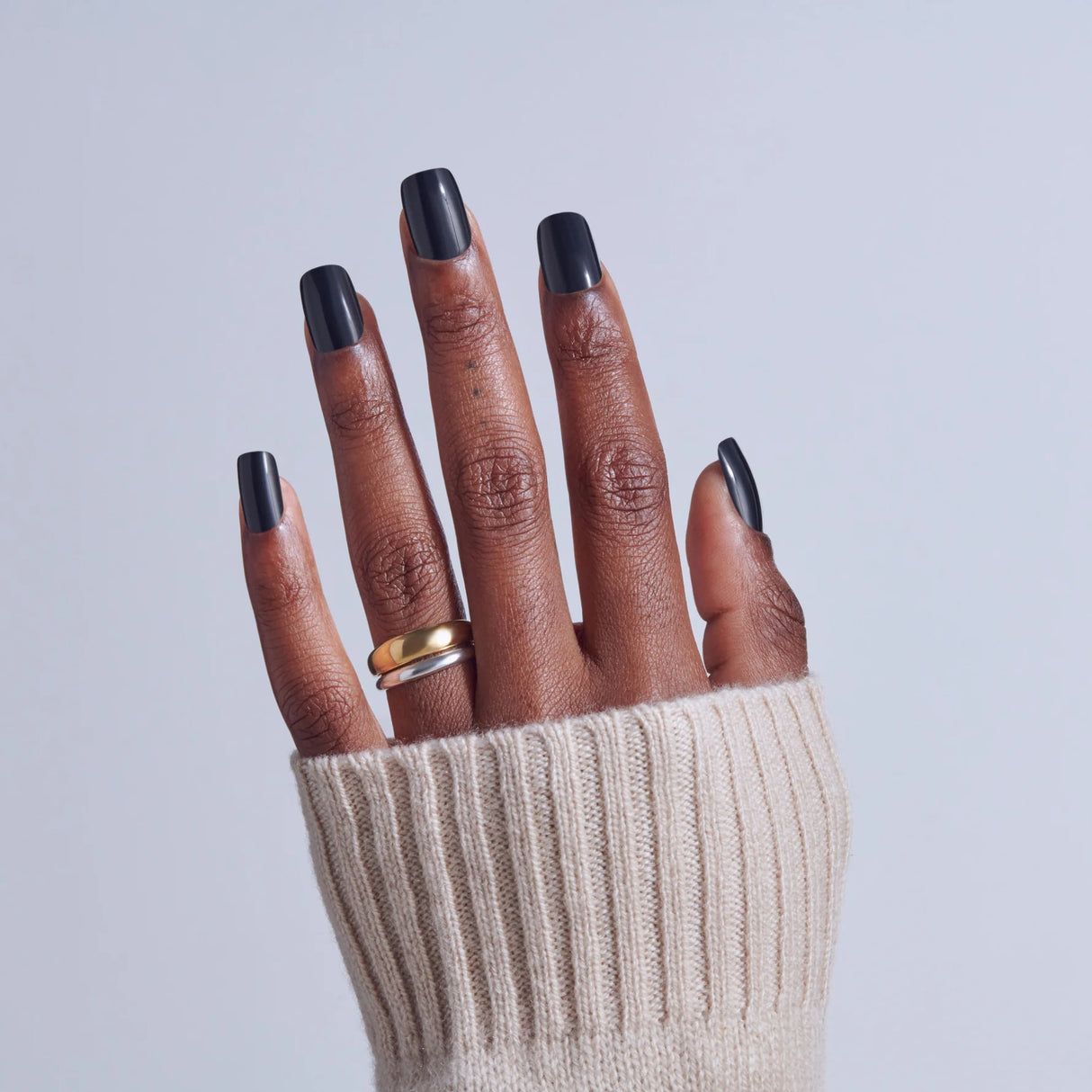 KISS Core Color Premium Faux Nails - Photogenic-731509225686-LR-359979-6-LR eShop