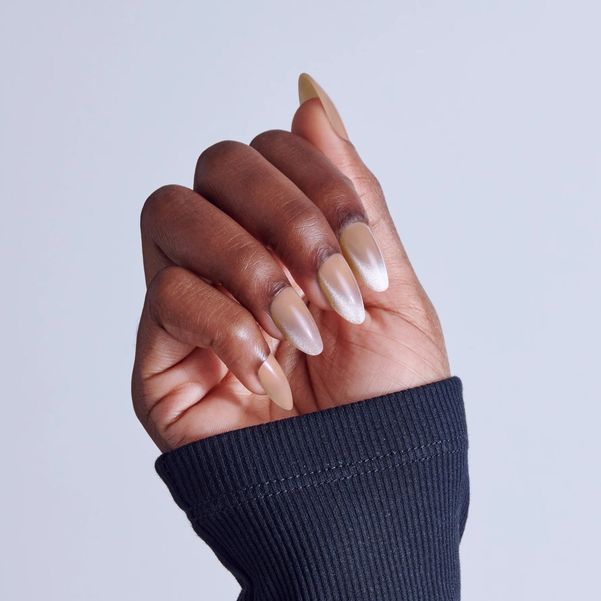 KISS Core Premium Faux Nails - Amazon Falls-731509226515-LR-359993-4-LR eShop