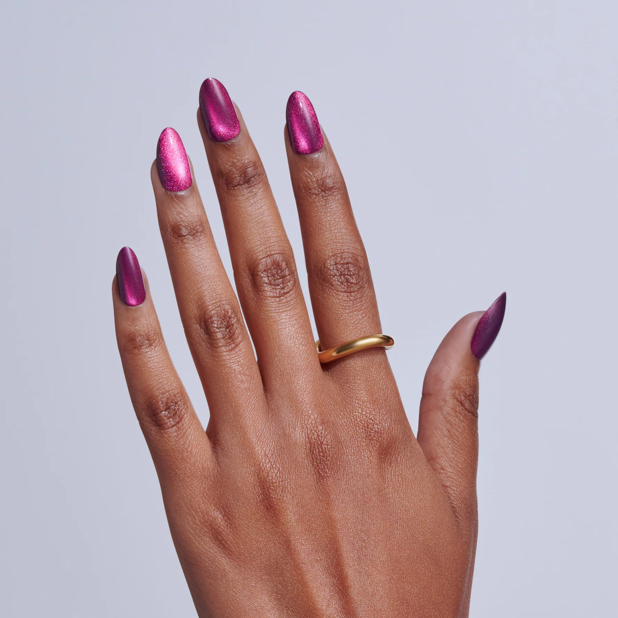 KISS Core Premium Faux Nails - Glittering-731509226546-LR-359996-6-LR eShop