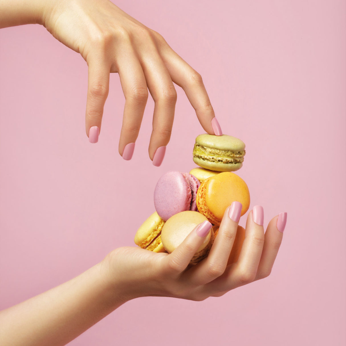 KISS Gel Fantasy Fake Nails - Ribbons-731509606744-LR-294643-7-LR eShop