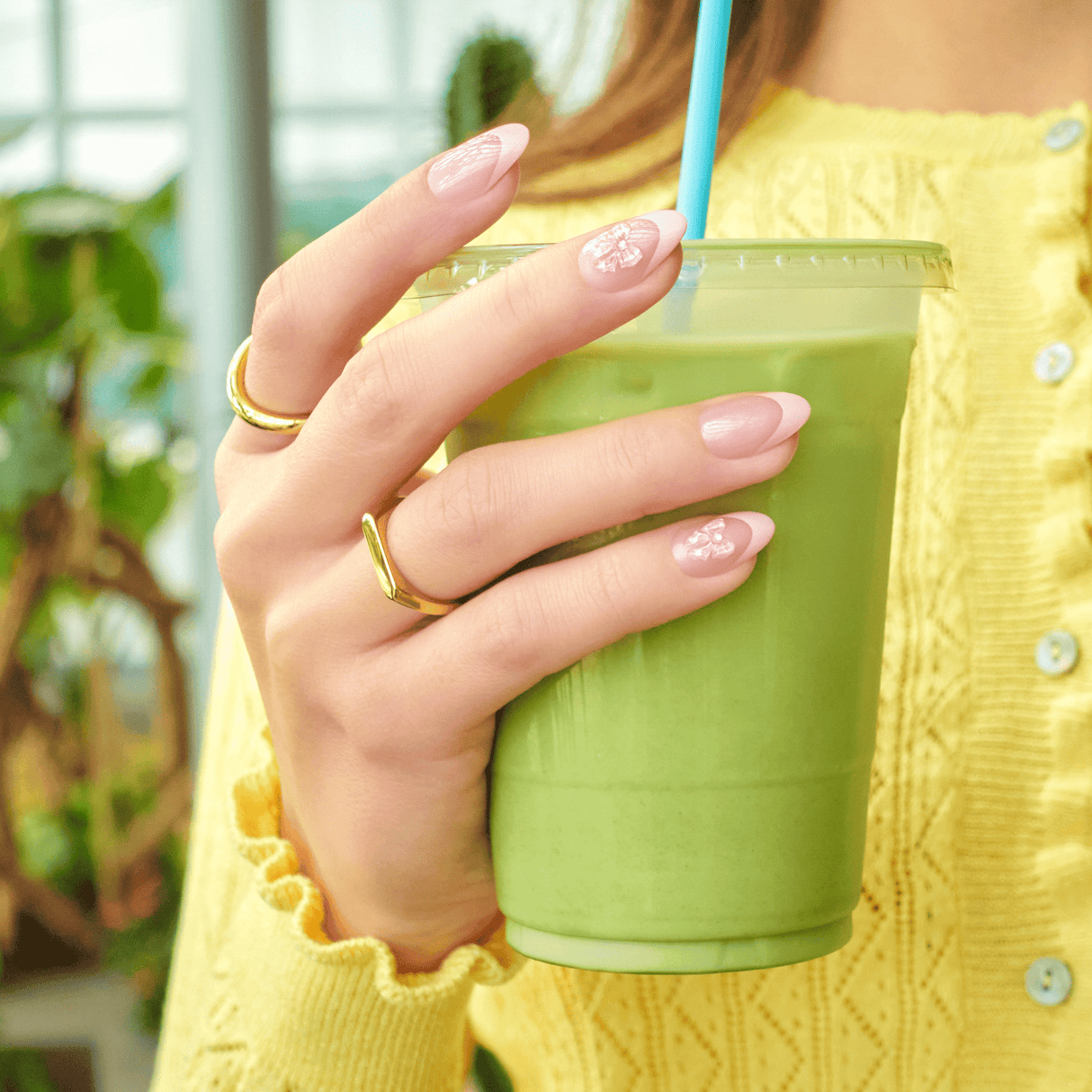 KISS imPRESS Press on Nails - Glow Muse-731509219296-LR-359946-6-LR eShop