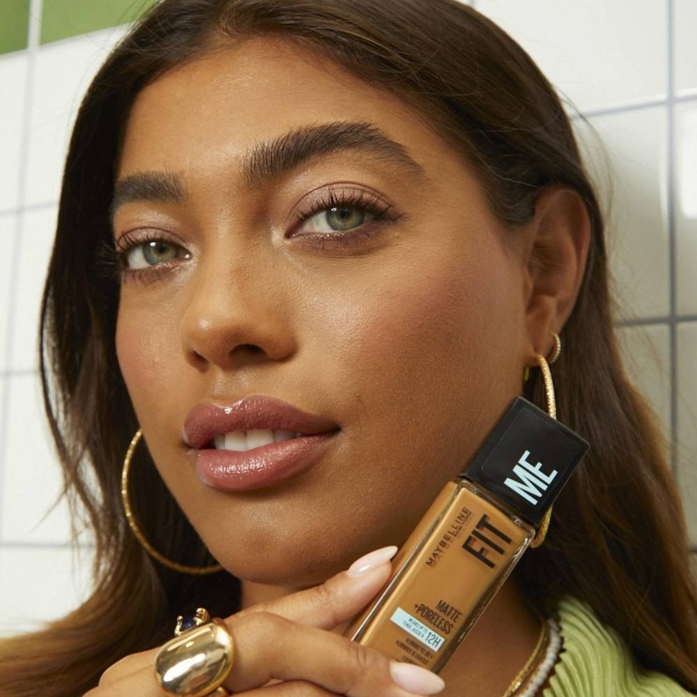 MAYBELLINE New York Fit Me Matte + Poreless Foundation Makeup, 380 Espresso, 1 oz-041554539776-LR-326561-7-LR eShop