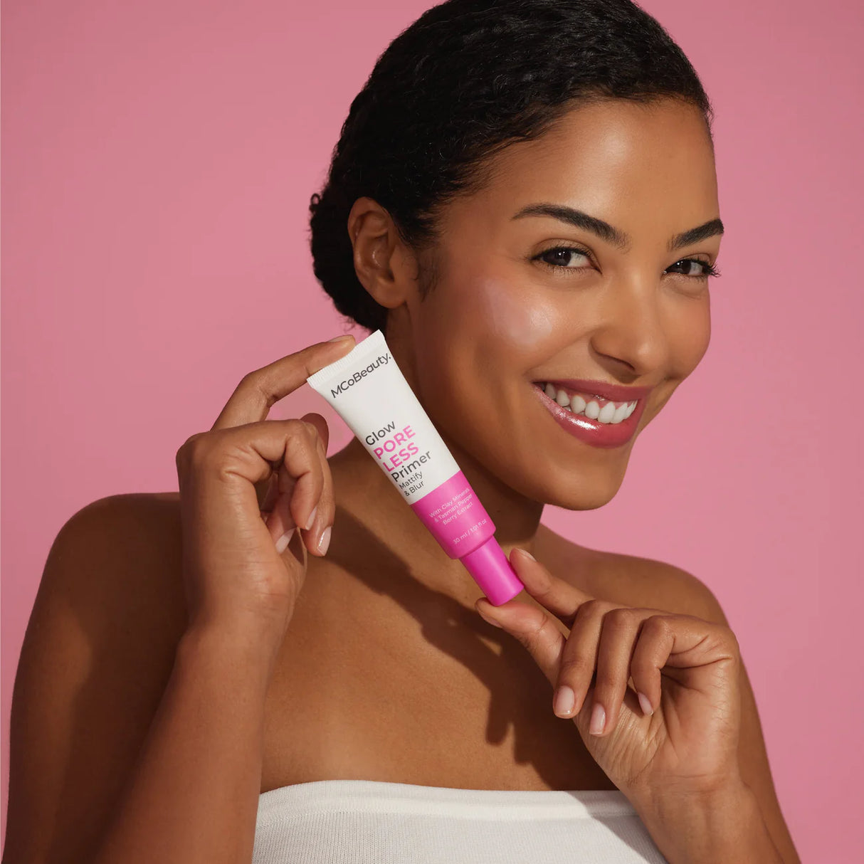 MCoBeauty Glow Poreless Primer-9331880031404-LR-355826-3-LR eShop