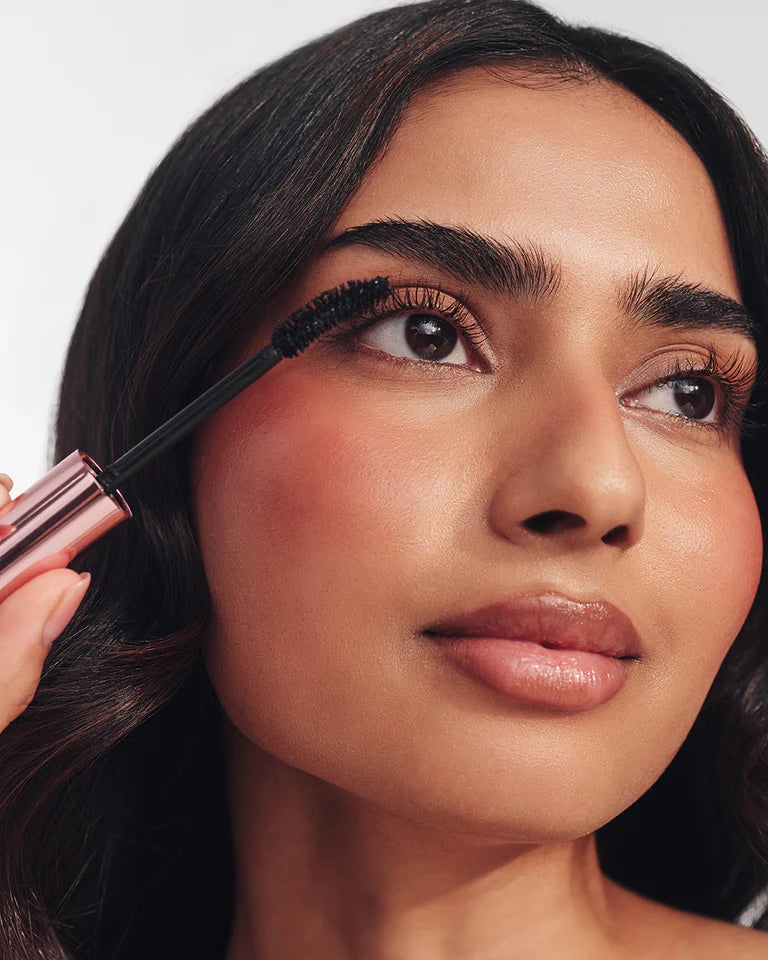 MCoBeauty UltraCurl Lifting Mascara - Black-9331880043599-LR-360828-4-LR eShop