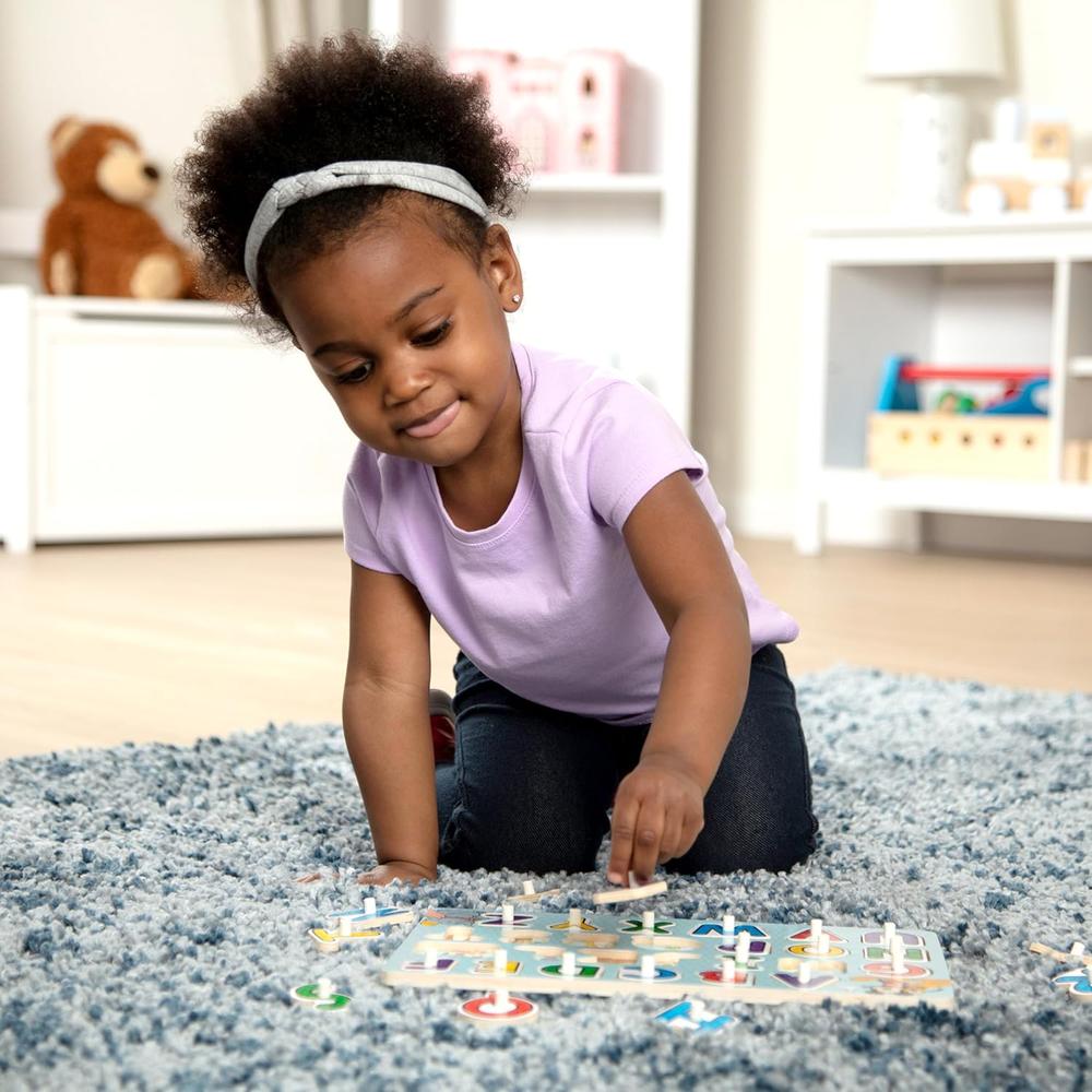 Melissa & Doug Disney Classics Alphabet Wooden Peg Puzzle, 26 pieces-000772074681-LR-316651-6-LR eShop