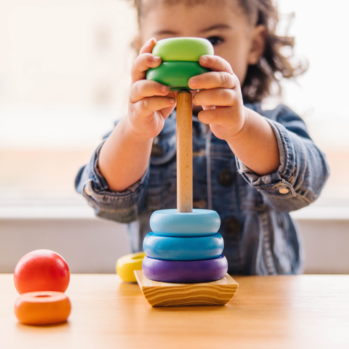 Melissa & Doug Rainbow Stacker Wooden Ring Educational Toy-000772005760-LR-330694-2-LR eShop