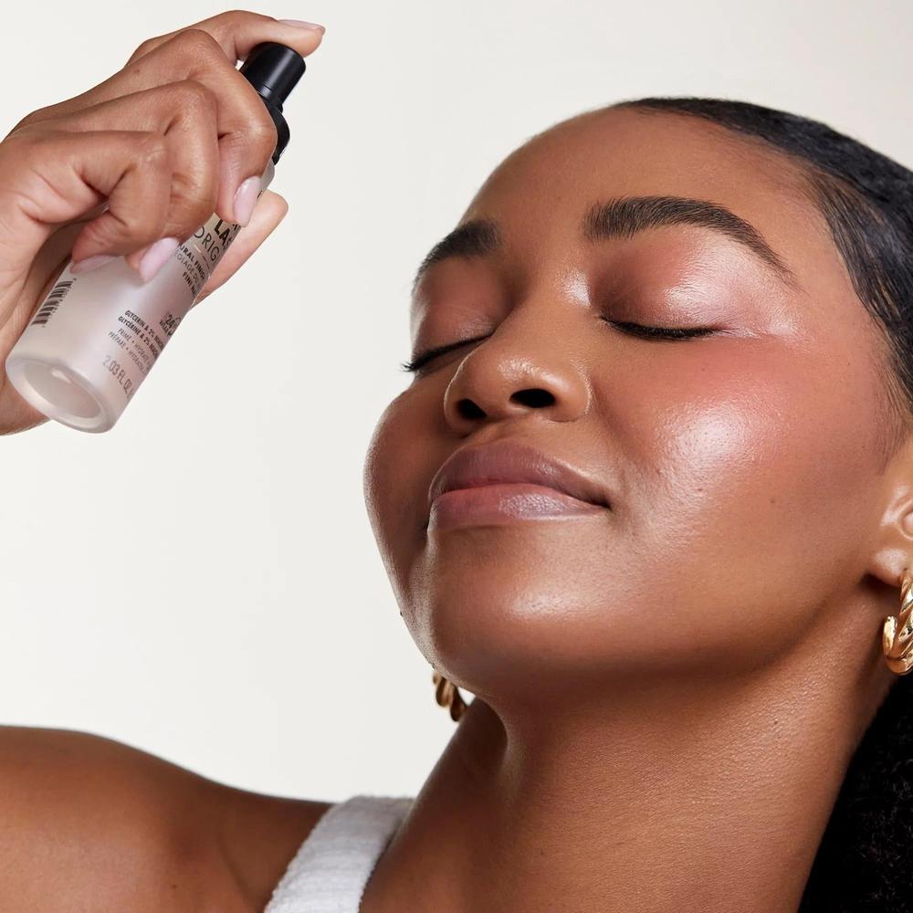 Milani Make It Last Natural Finish Setting Spray Natural Finish-717489850032-LR-308599-4-LR eShop