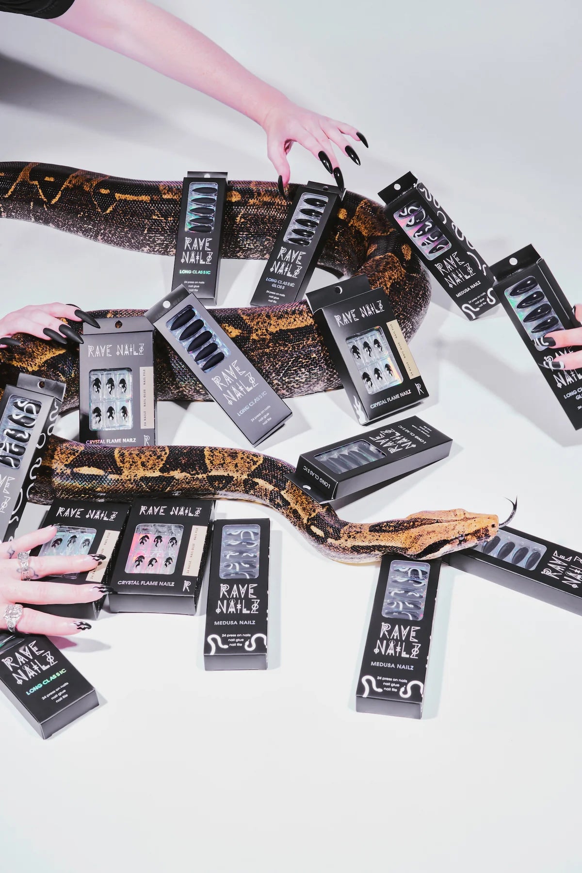 RAVE NAILZ Designer Press On Nails - Long Classic-850019909272-LR-359537-5-LR eShop