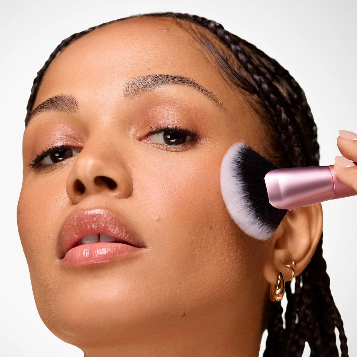 Real Techniques Angled Fan Finishing Brush-079625454277-LR-360990-4-LR eShop