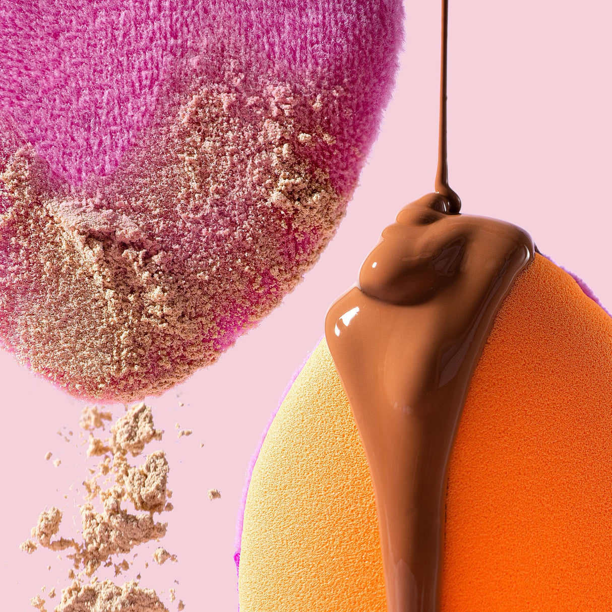 Real Techniques Miracle 2-In-1 Powder Puff + Travel Case-079625445107-LR-361249-11-LR eShop