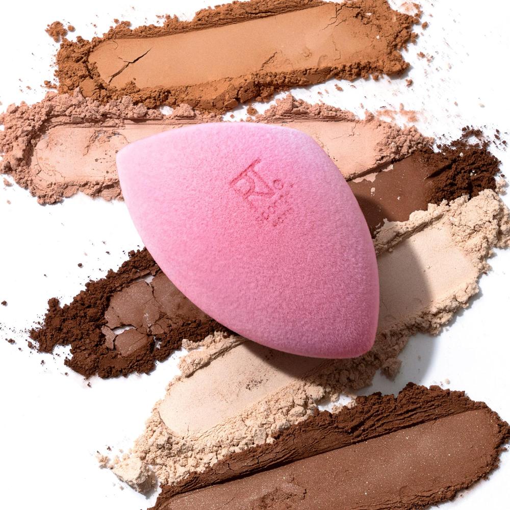 Real Techniques Miracle Powder Sponge-079625018943-LR-334584-4-LR eShop