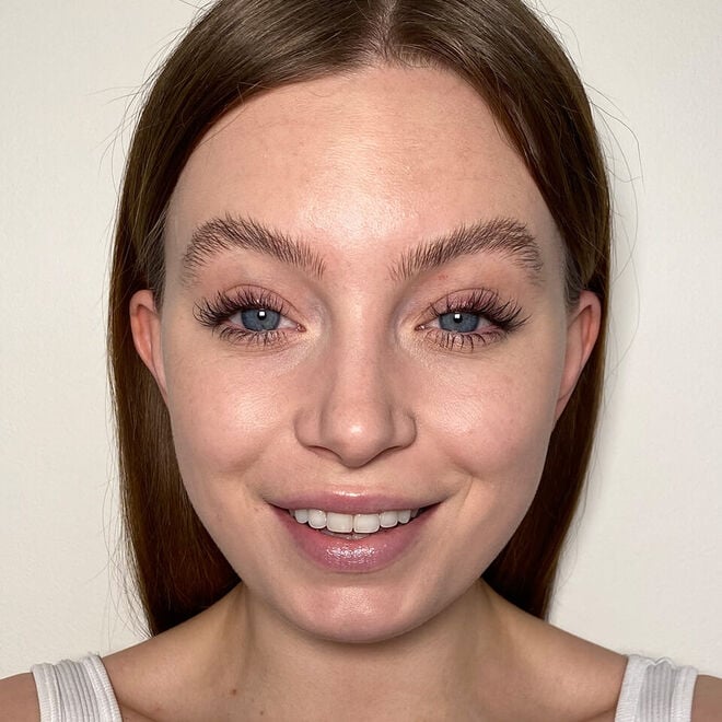 REVOLUTION Conceal & Define Concealer - C3, 0.14 oz-5057566016902-LR-361838-5-LR eShop