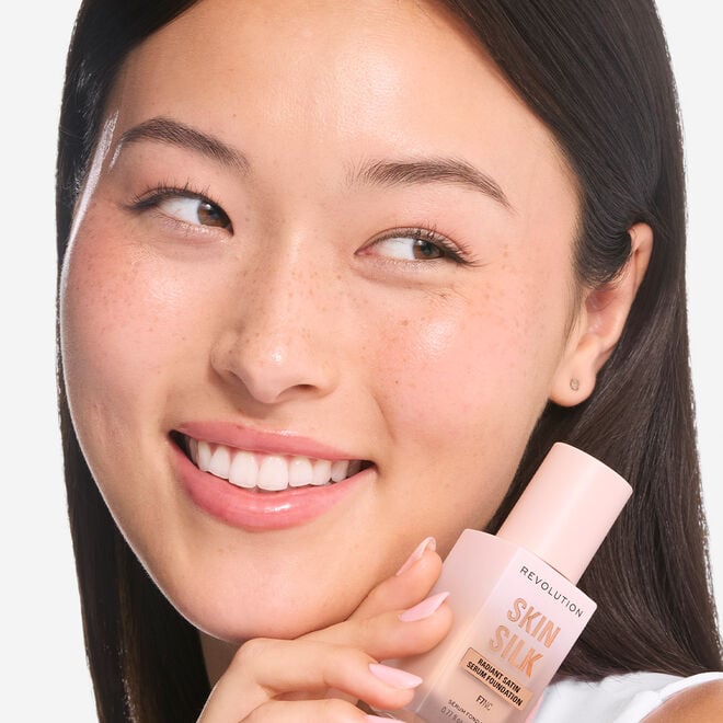 REVOLUTION Skin Silk Radiant Satin Serum Foundation - F7NC-5057566799492-LR-361193-6-LR eShop