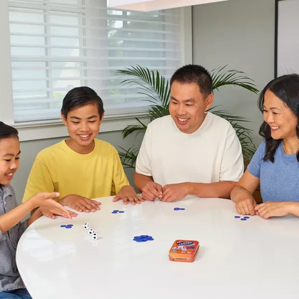 Spin Master Games Left Center Right Tin Dice Game-778988399040-LR-335099-3-LR eShop