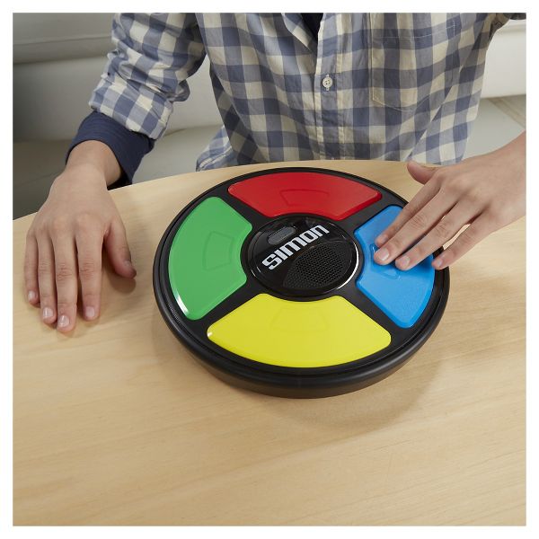 Hasbro Games Simon Classic Game