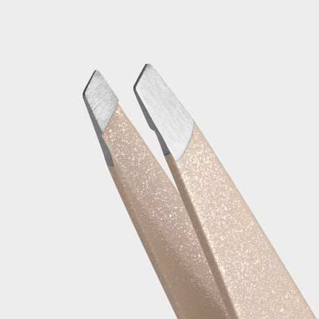 REVLON Designer Series Slant Tweezer