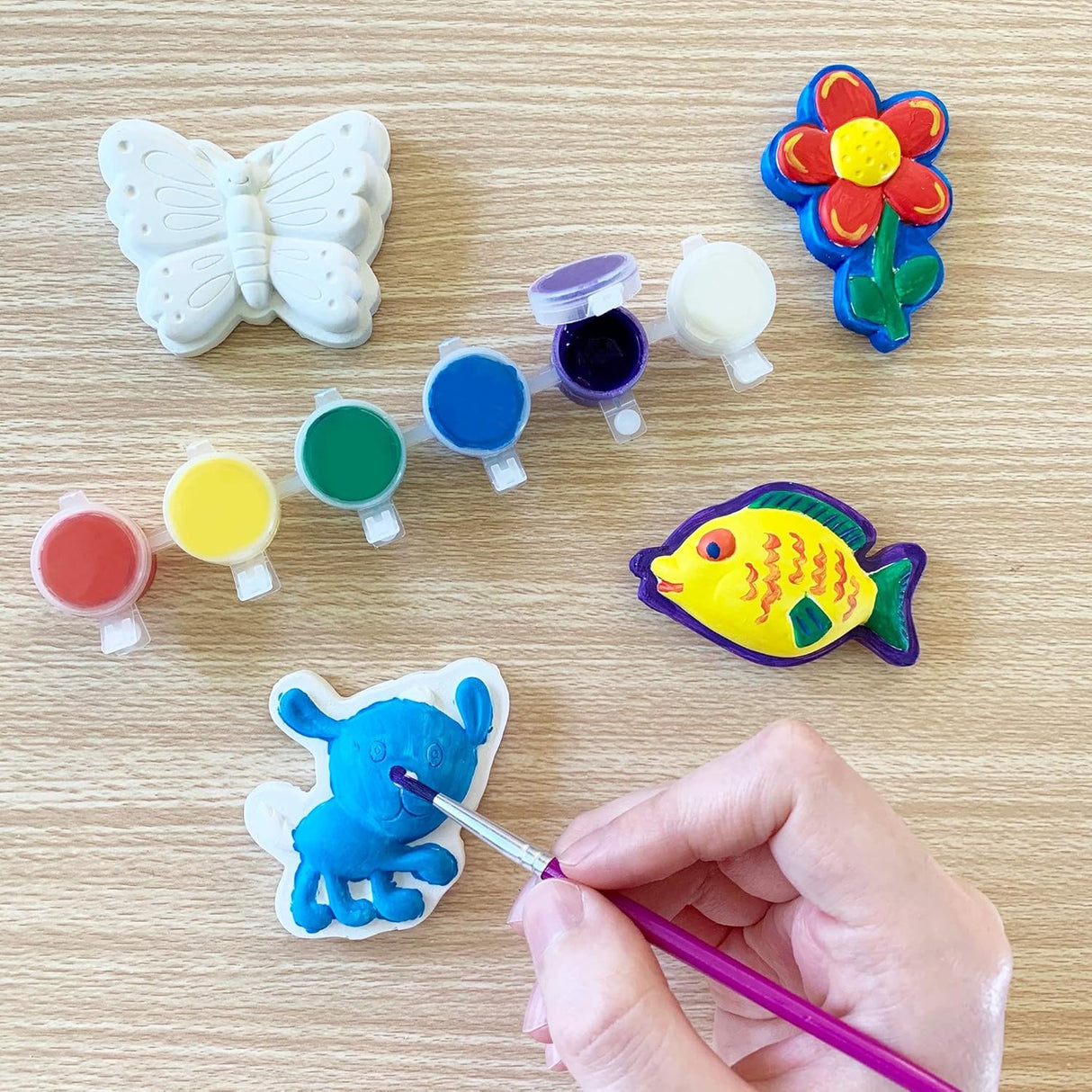 ArtSkills Paint Your Own Magnets Arts and Crafts Kit-672125101148-LR-355429-6-LR eShop