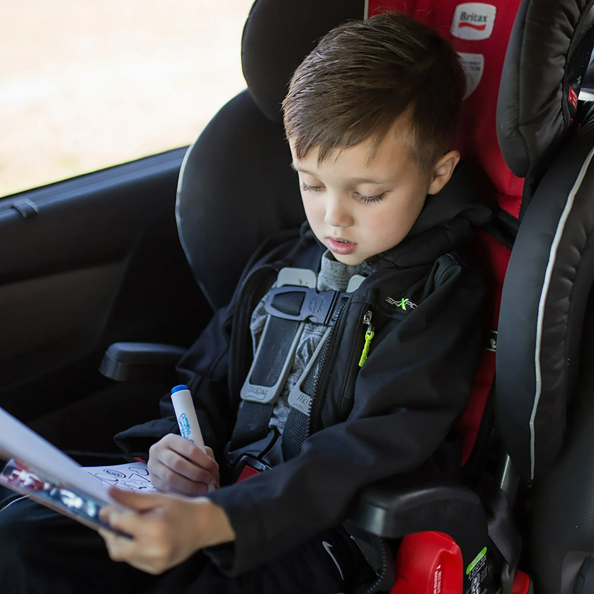 Bendon Imagine Ink Magic Ink Coloring Book - Bluey-9781690245254-LR-358035-6-LR eShop