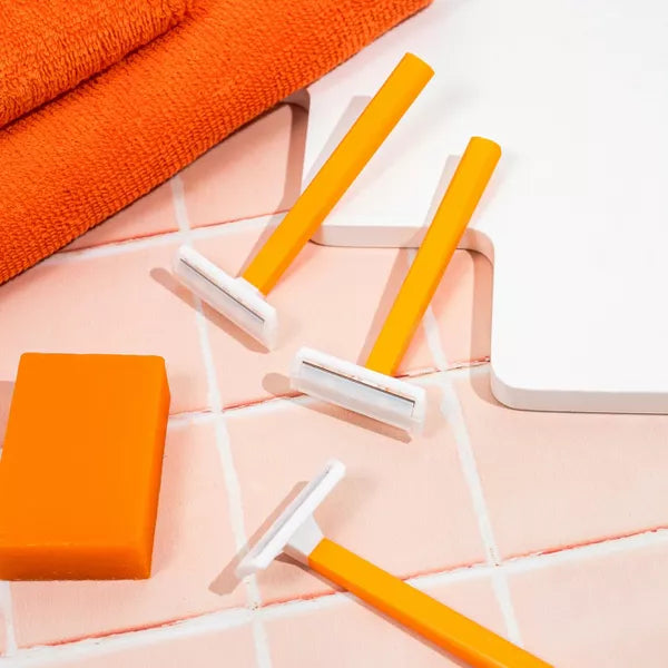 BiC Sensitive Men's Disposable Razors, 12 count-070330708419-LR-129626-10-LR eShop