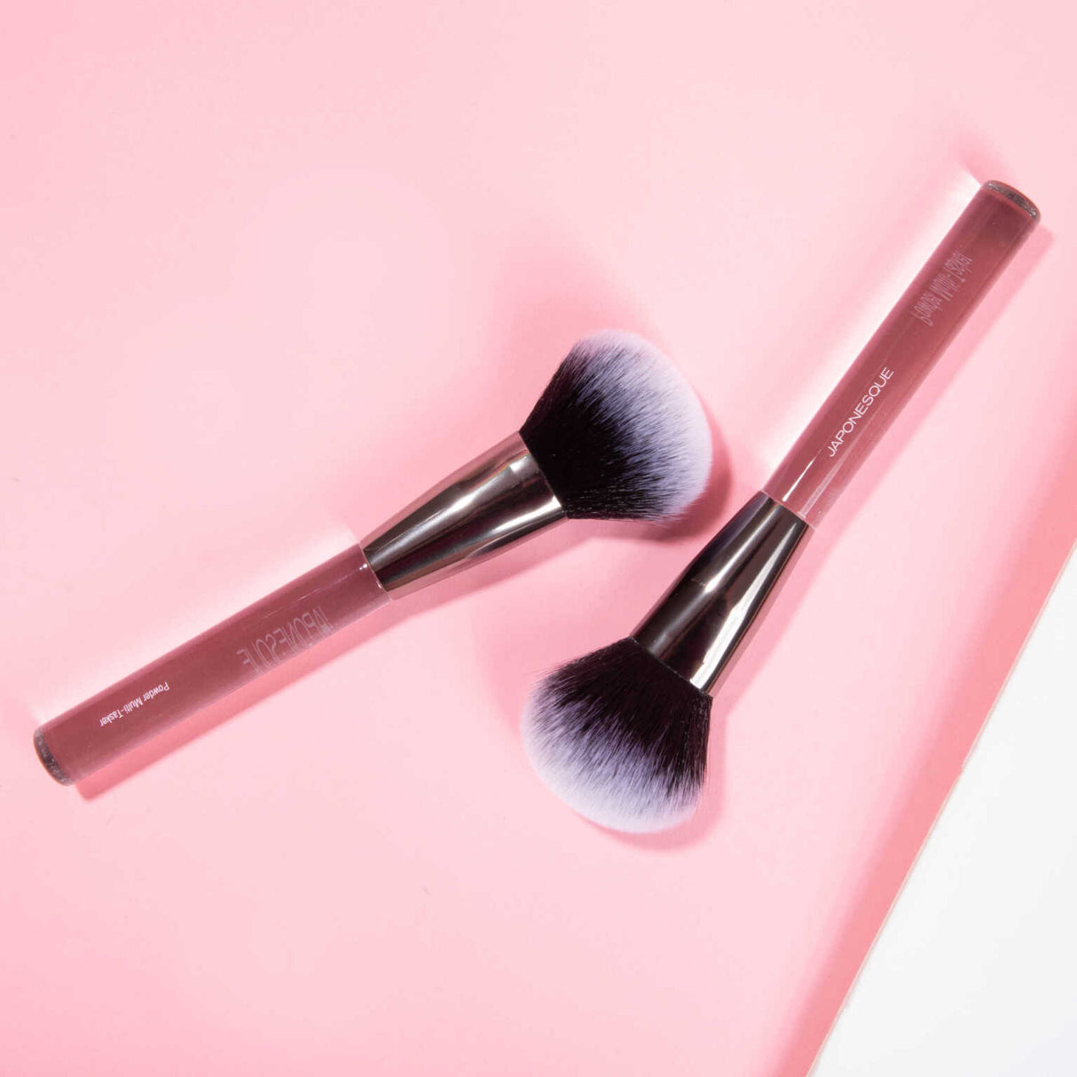 BRUSH POWDER MULTI-TASKER