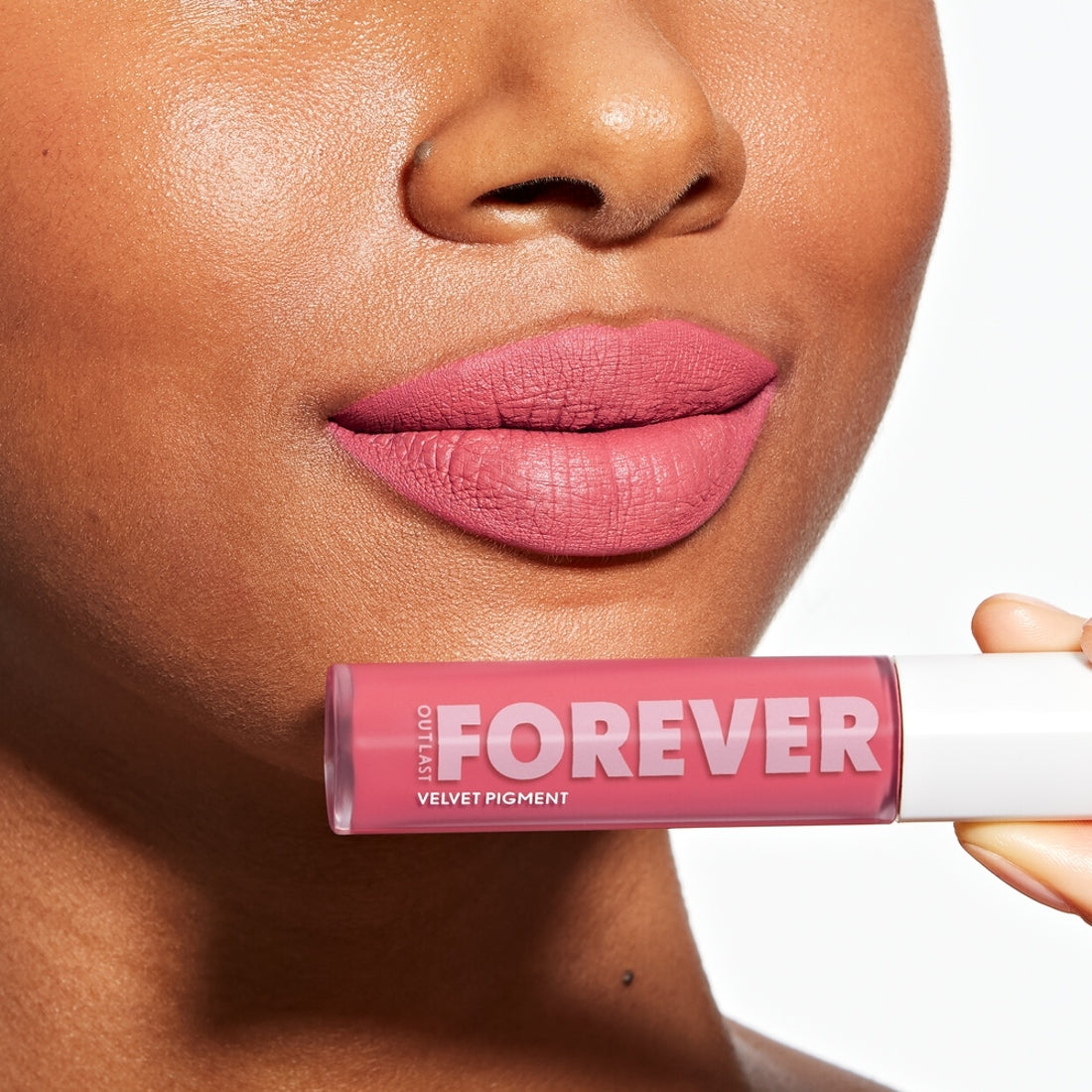 COVERGIRL Outlast Forever Velvet Pigment - 400 Skies Pink-3616305757685-LR-356822-7-LR eShop