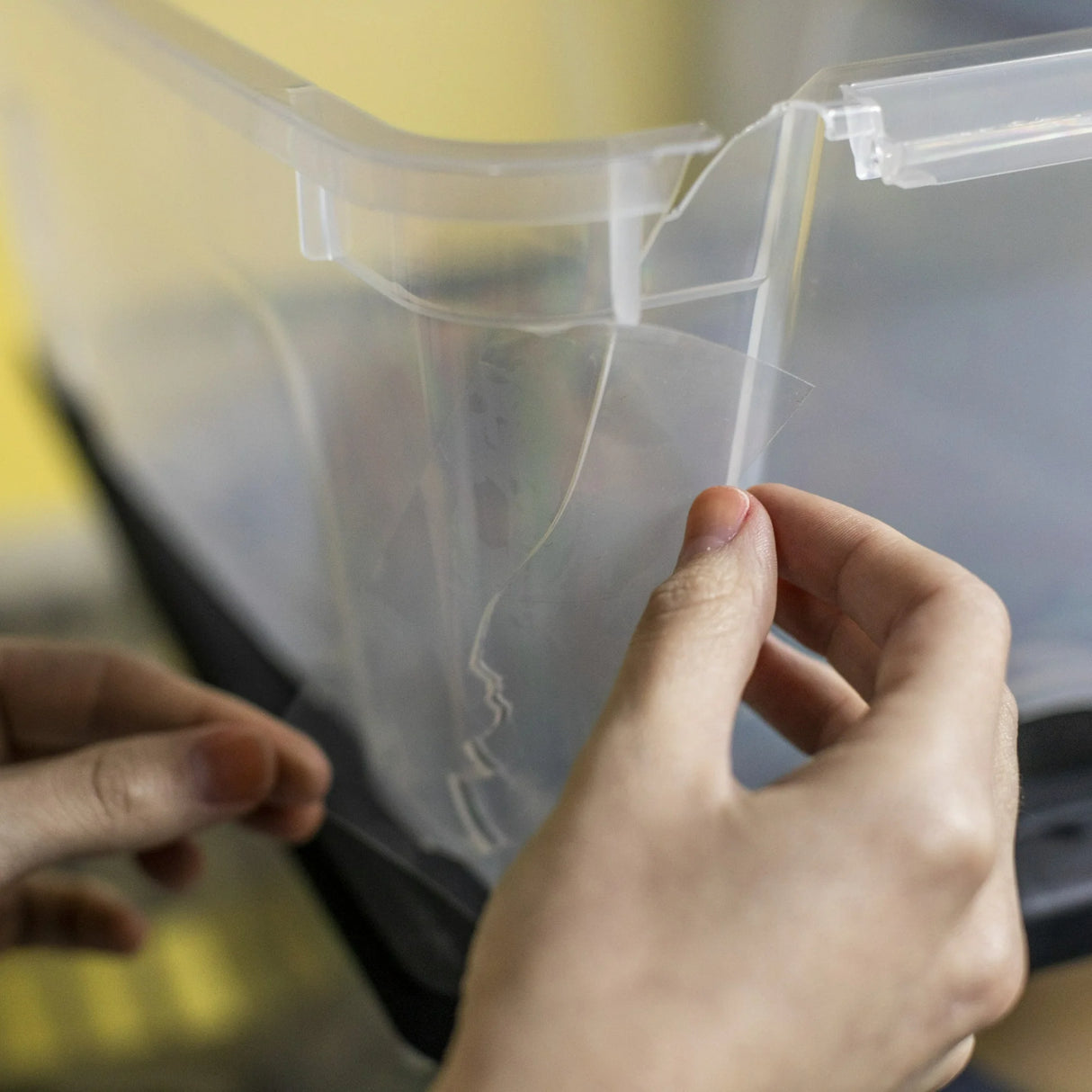 DUCK Max Strength Extreme Weather Duct Tape - Clear, 1.88" x 20 yds-075353136560-LR-352679-9-LR eShop