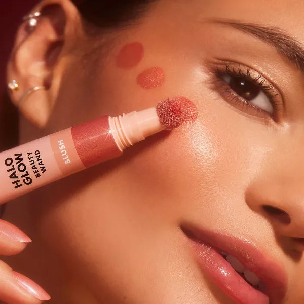 e.l.f. Halo Glow Blush Beauty Wand - Candlelit-609332846968-LR-351937-10-LR eShop