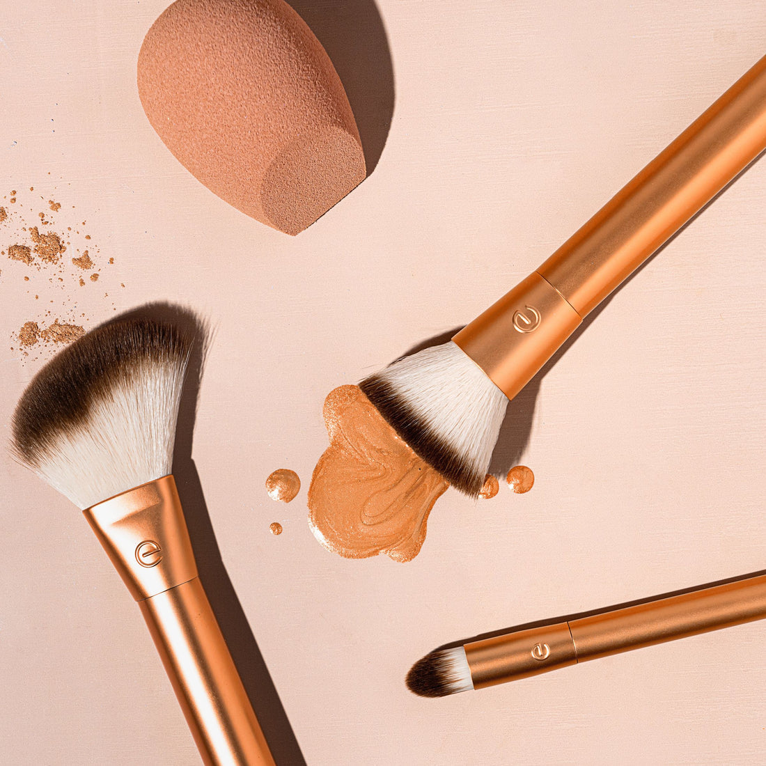 EcoTools Precious Metals Face Blend + Sculpt Makeup Brush Set-079625438574-LR-347970-6-LR eShop