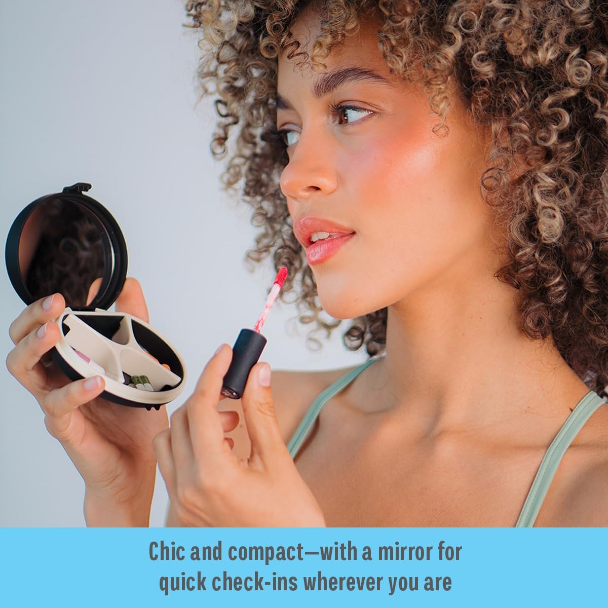 EQUADOSE Compact Oval Pill Case w/Mirror-850066680261-LR-363562-8-LR eShop