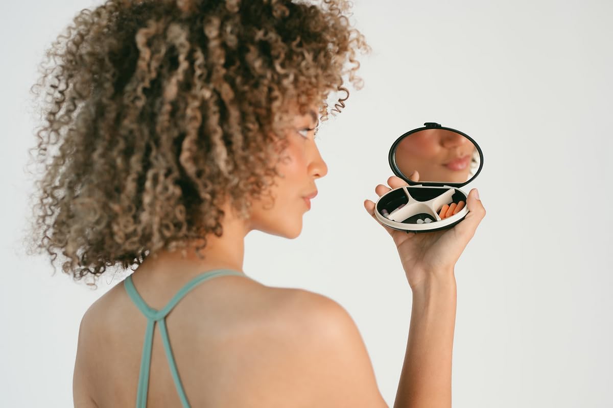 EQUADOSE Compact Oval Pill Case w/Mirror-850066680261-LR-363562-9-LR eShop