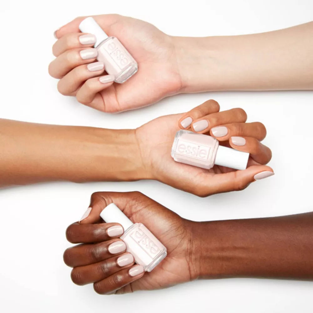 essie Salon-Quality Vegan Nail Polish - Boatloads Of Love-095008052427-LR-342524-3-LR eShop